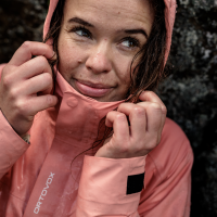 Ortovox Seceda 3l Jacket W, green sage, S