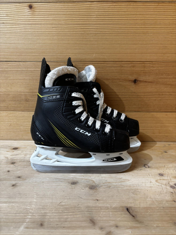 CCM 1052 Gr. 18.5 MP (EU 29.5)