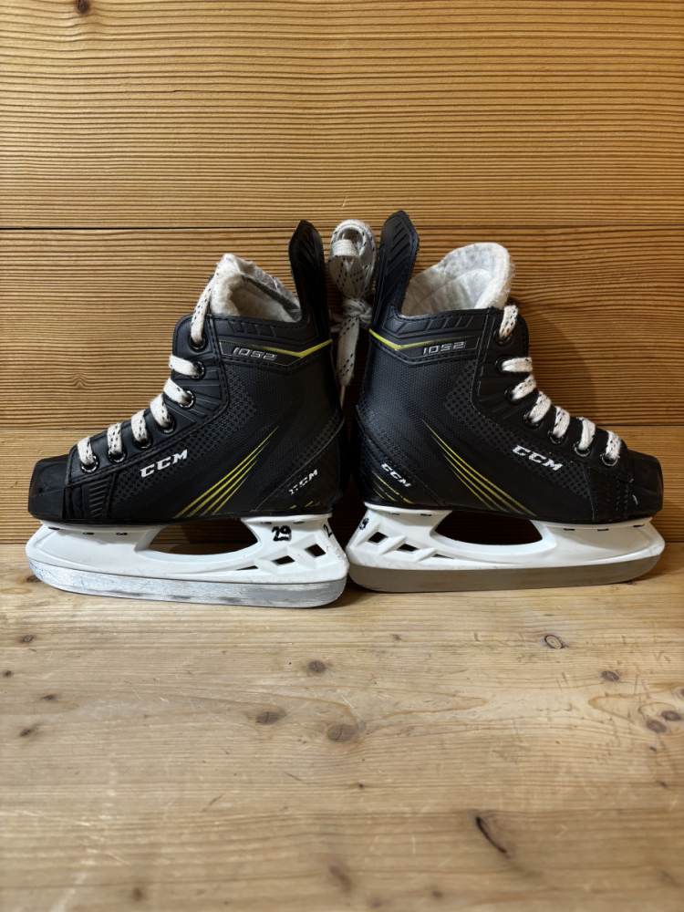 CCM 1052 Gr. 18.5 MP (EU 29.5)