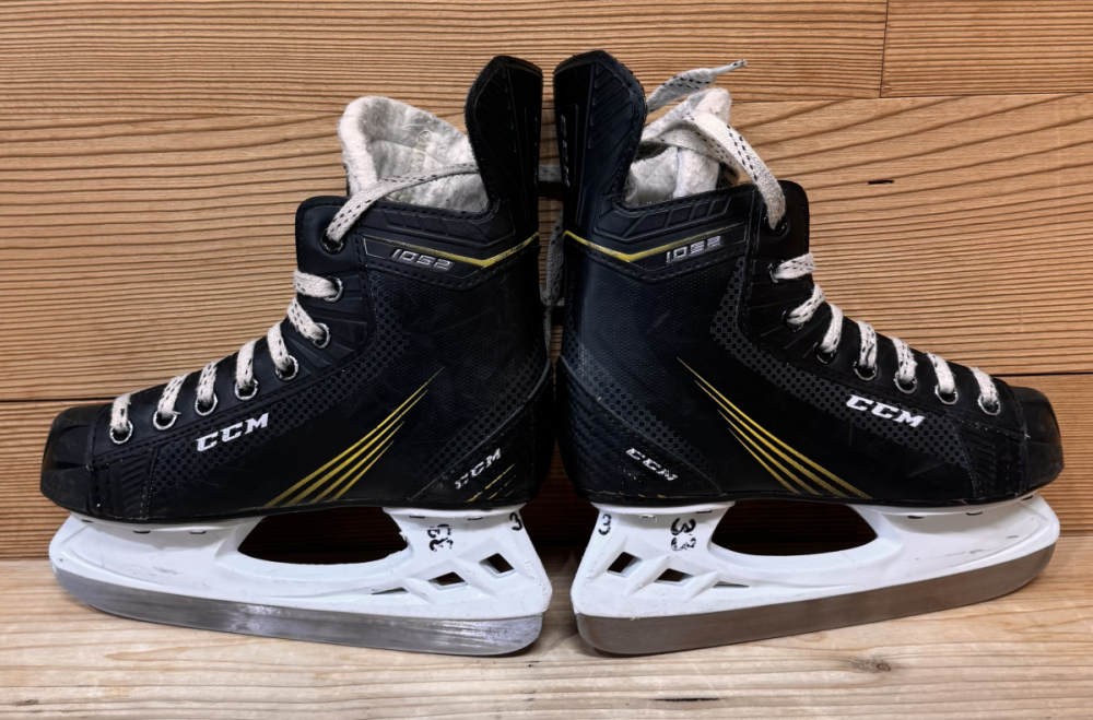 CCM 1052 Gr. 21 MP (EU 33)