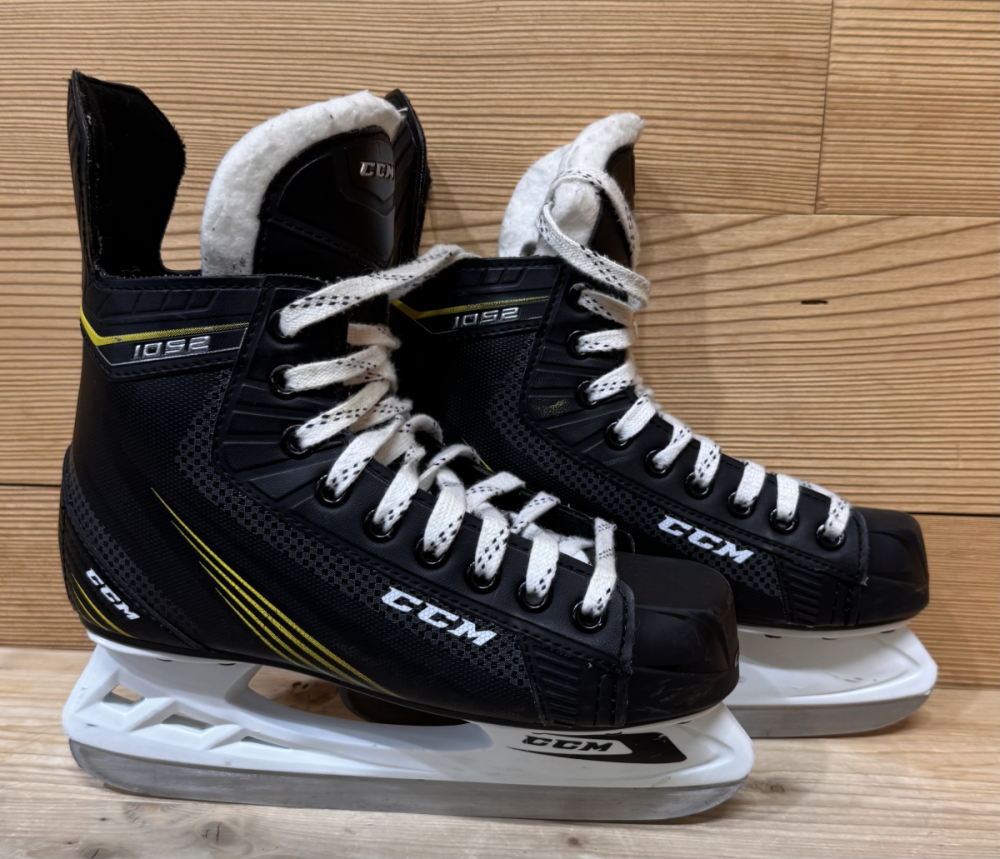 CCM 1052 Gr. 23.5 MP (EU 37)