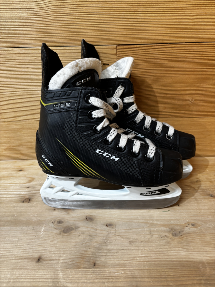 CCM 1052 Gr. 20.5 MP (EU 32.5)