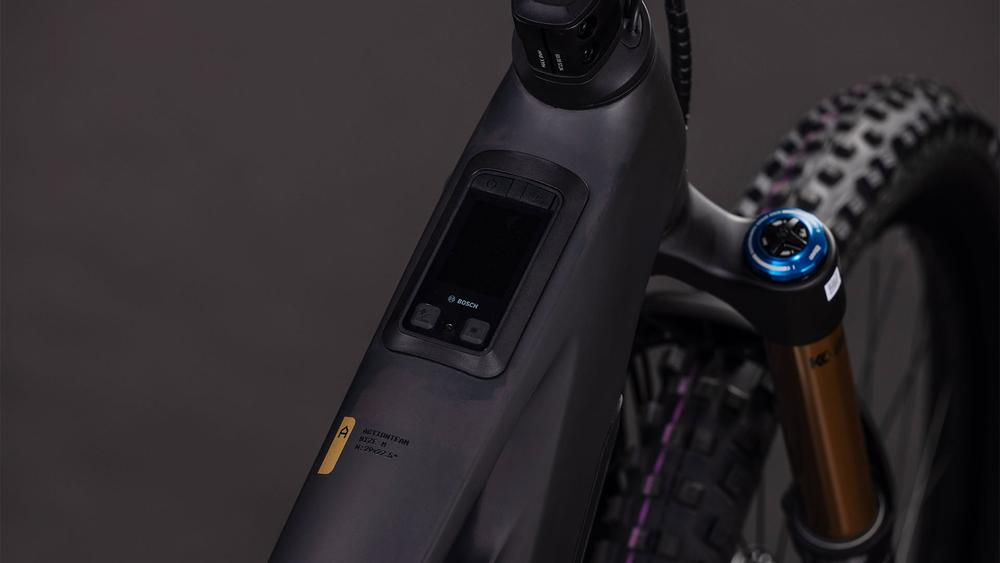 CUBE Stereo Hybrid ONE77 HPC AT 800 carbon´n´gold